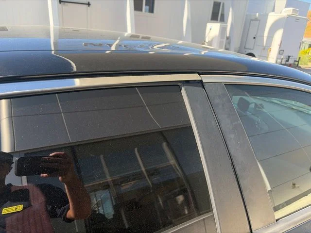 Used 2014 Black Kia LX image 21