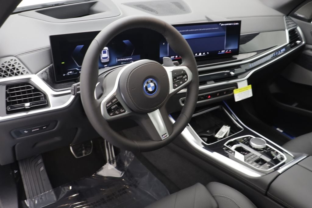 New 2026 Alpine White BMW xDrive50e image 8