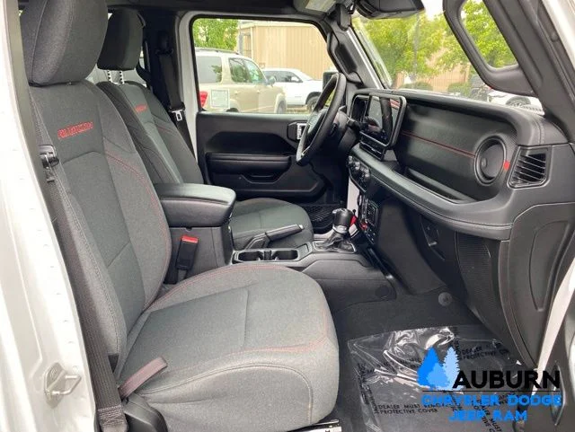 Used 2024 White Jeep Rubicon image 15