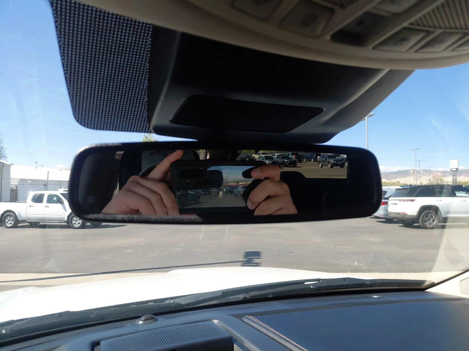 Used 2020 White Ford Platinum image 40
