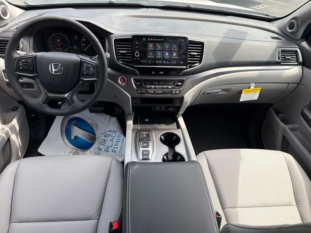 New 2026 Platinum White Pearl Honda RTL image 16