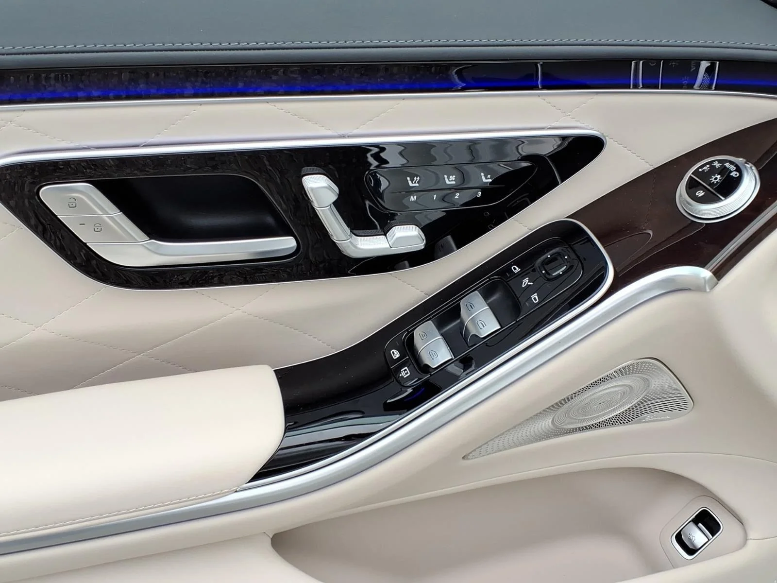 New 2026  Mercedes-Benz S 580 image 16