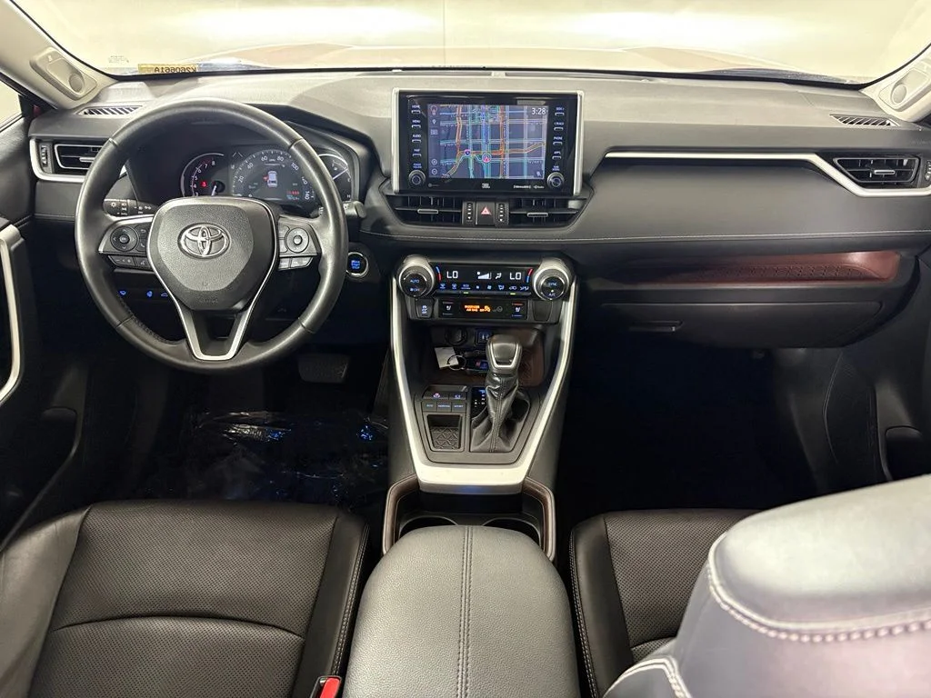 2019 Toyota RAV4 Limited - Photo 39