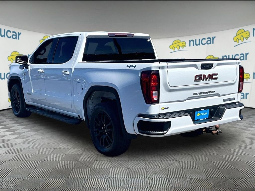 Used 2023 White GMC Elevation image 4
