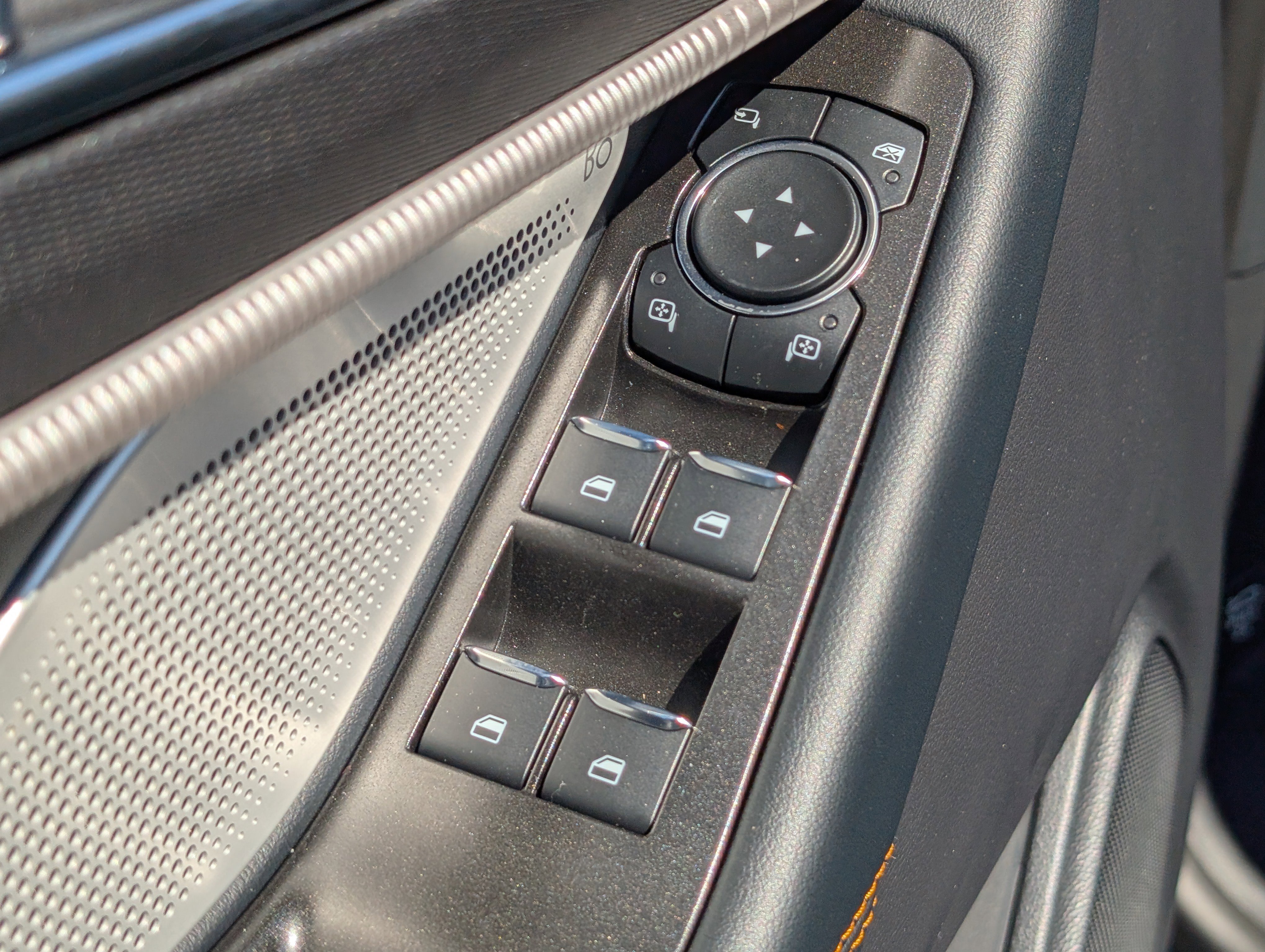 New 2026 Carbonized Gray Metallic FORD Tremor image 18