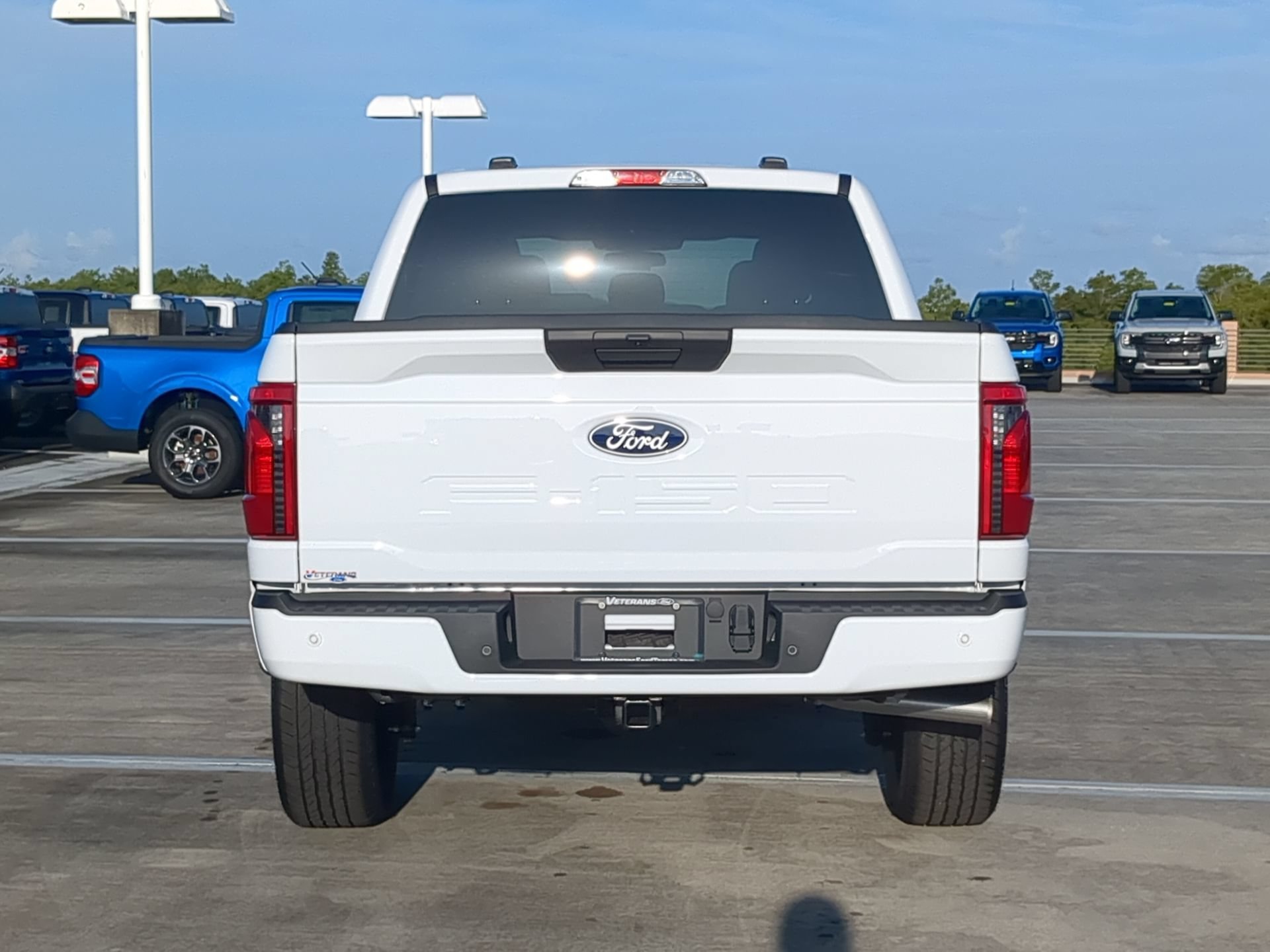 New 2026 Oxford White Ford STX® image 37