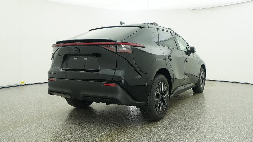 New 2026 Midnight Black Metallic Toyota XLE image 49