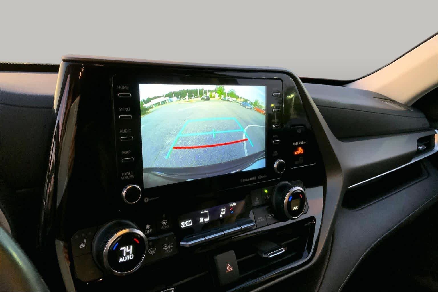 Used 2022 Midnight Black Metallic Toyota XLE image 27