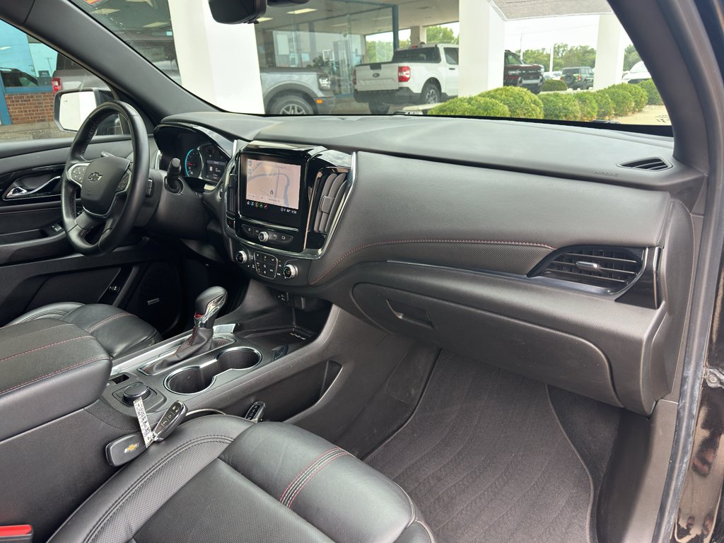 Used 2023 Mosaic Black Metallic Chevrolet RS image 29
