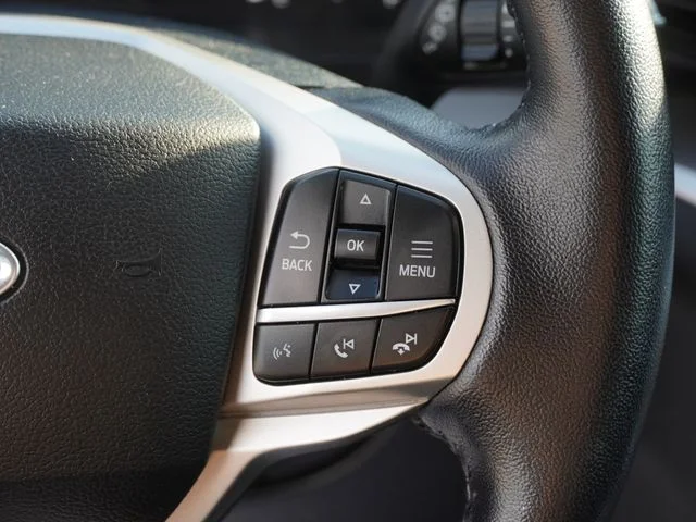 Used 2021 White Ford XLT image 29