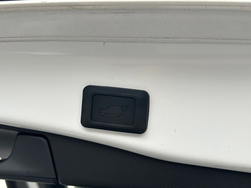Used 2023 Ice Toyota SE image 53