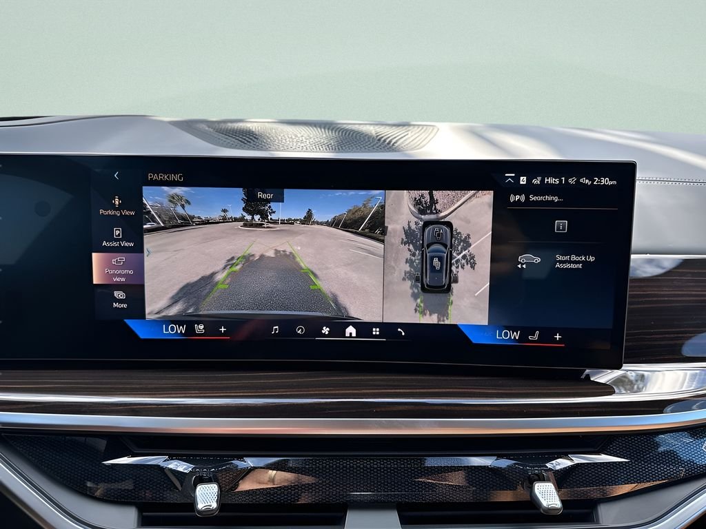 New 2026 Skyscraper Grey Metallic BMW sDrive40i image 21