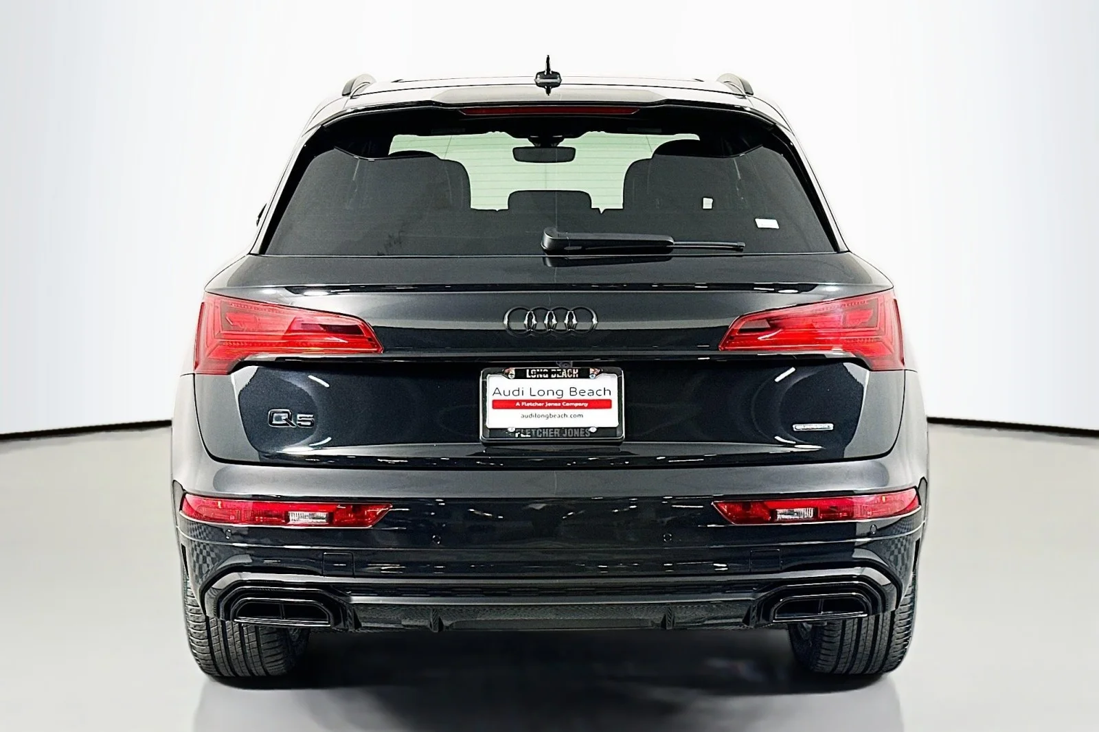 Used 2024 Mythos Black Metallic Audi S line Prestige image 3