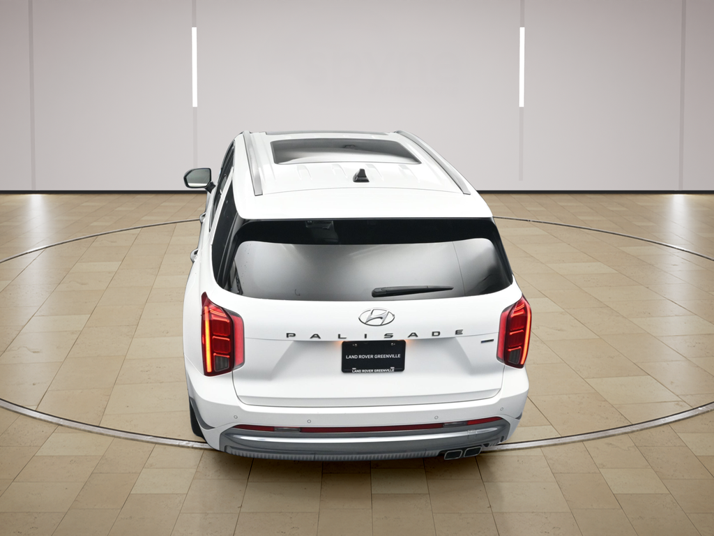 Used 2023 White Hyundai Calligraphy image 32