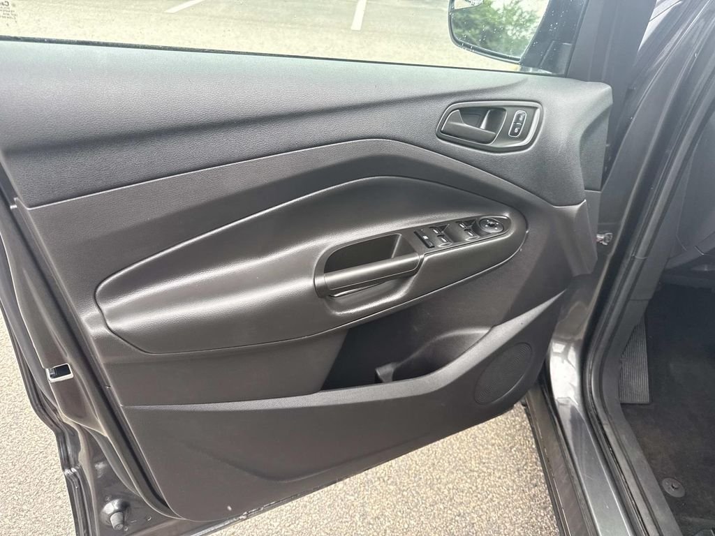 Used 2017 Gray Ford S image 16