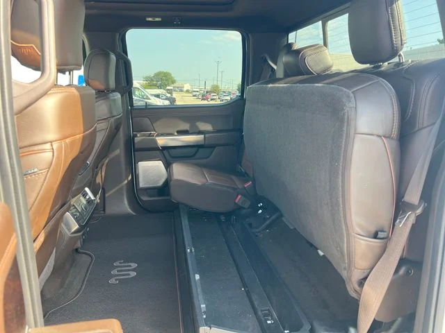 Used 2022 White Ford King Ranch image 41