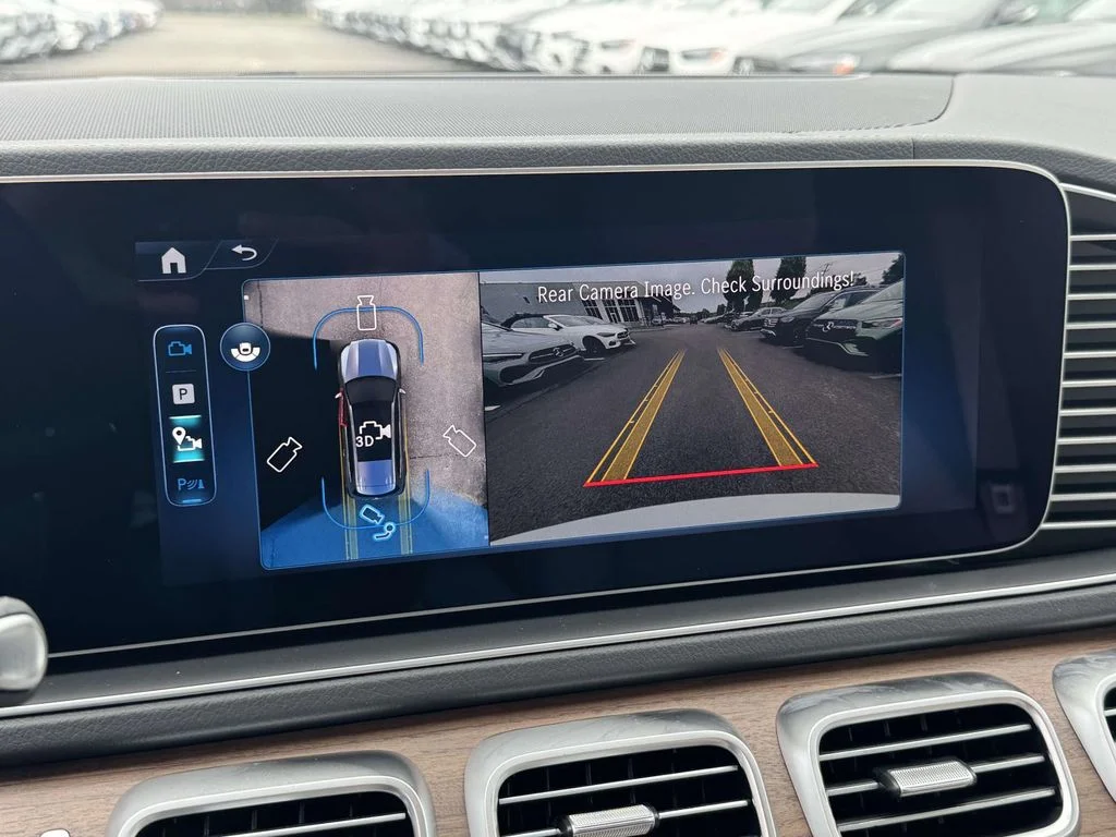New 2026 White Mercedes-Benz GLS 450 image 27