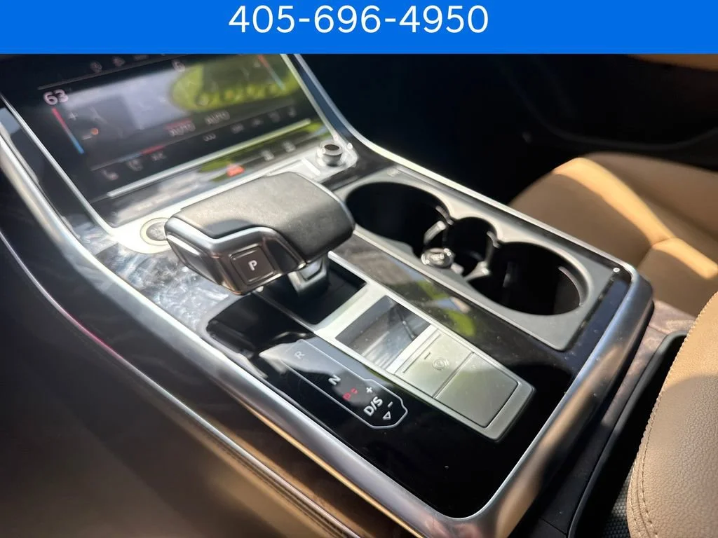 Pre-Owned 2022 Audi Q8 Prestige