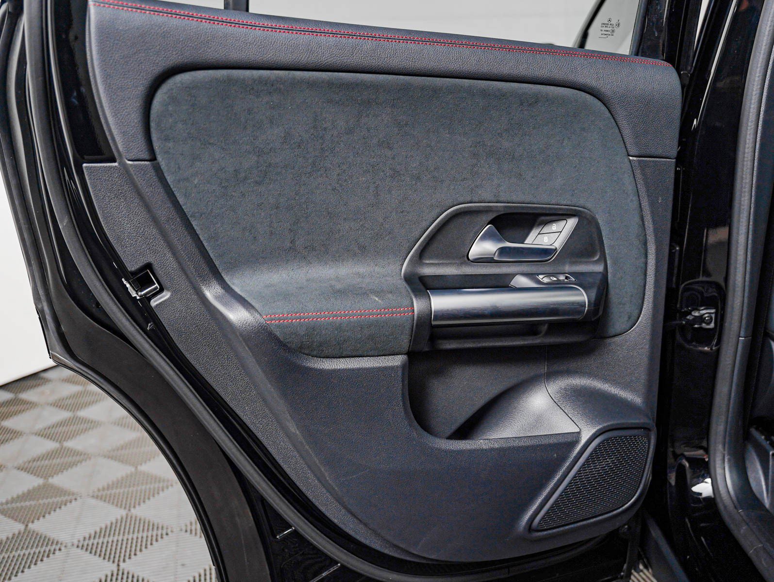 Certified Used 2025 Night Black Mercedes-Benz GLA 250 image 22