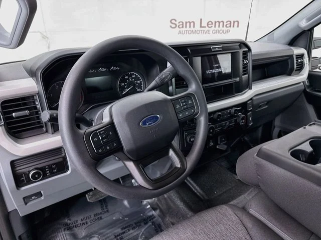 New 2026 Oxford White Ford F-350® XL image 9