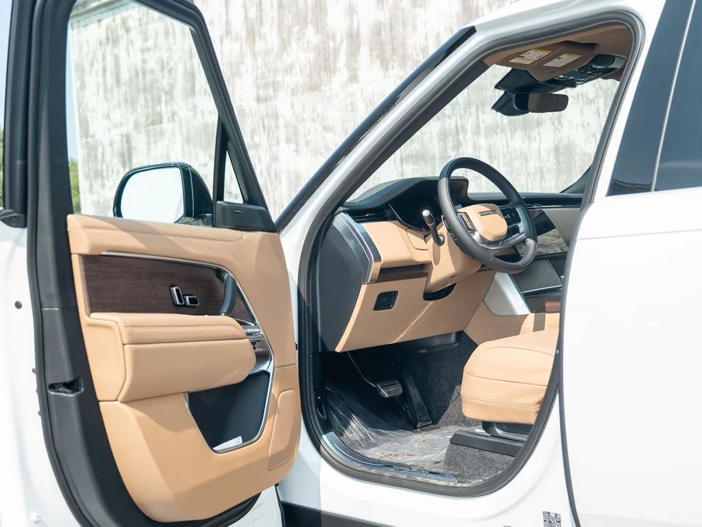 New 2026 White Land Rover SE image 10