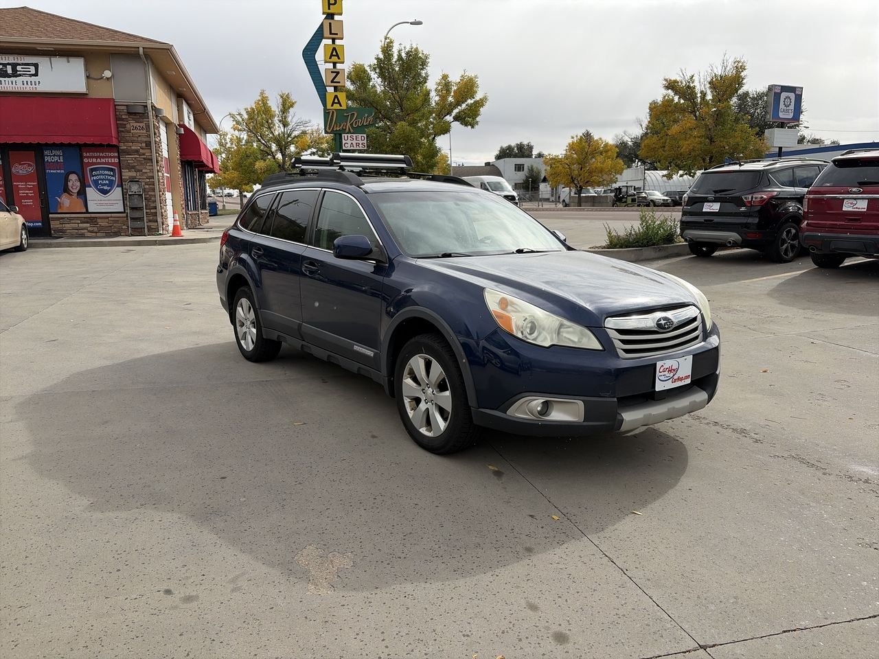 2010 Subaru Outback 2.5i photo 2