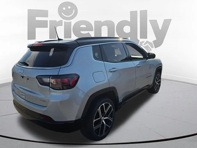 Used 2024 Silver Jeep Limited image 5