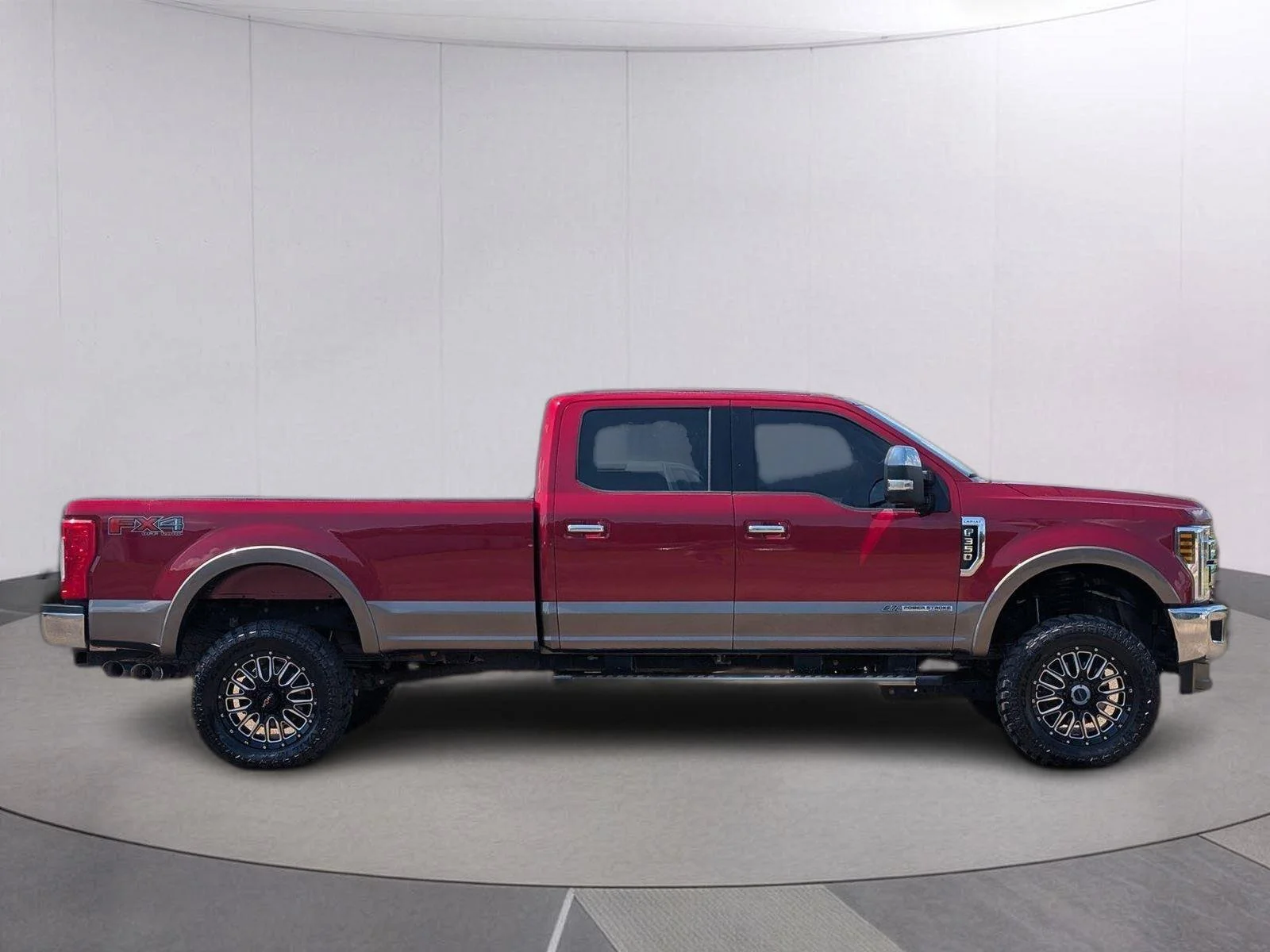 Used 2019 Ruby Red Metallic Tinted Clearcoat/Stone Gray Ford Lariat image 8