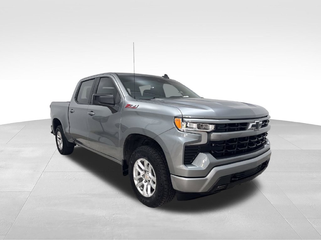 Used 2023 Gray Chevrolet RST image 7