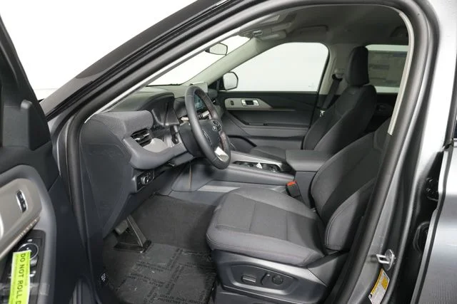 New 2026 Carbonized Gray Metallic Ford Active image 16