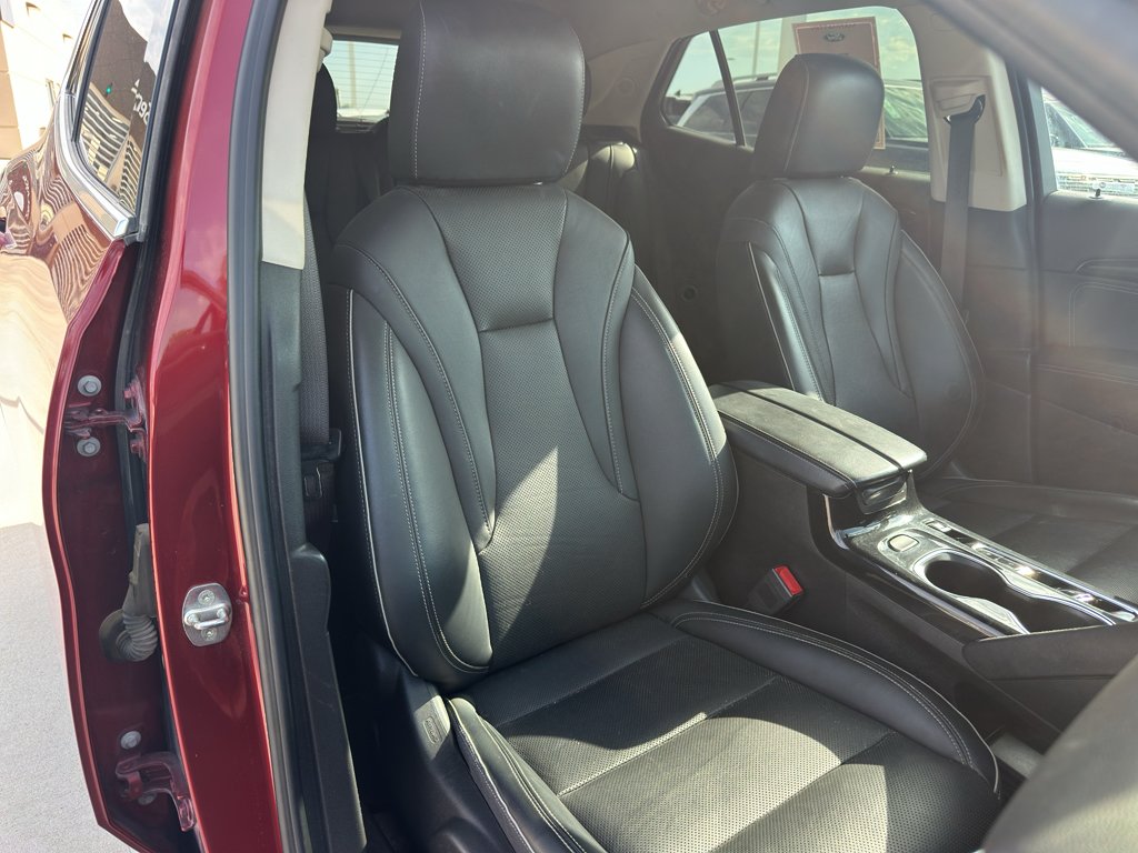 Used 2022  Buick Essence image 30