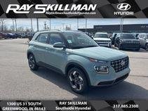 2026 Hyundai Venue SEL w/ 2-Tone Roof IVT's photo