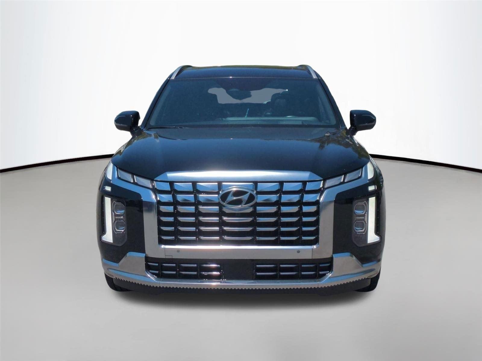 Used 2023 Abyss Black Pearl Hyundai Calligraphy image 8