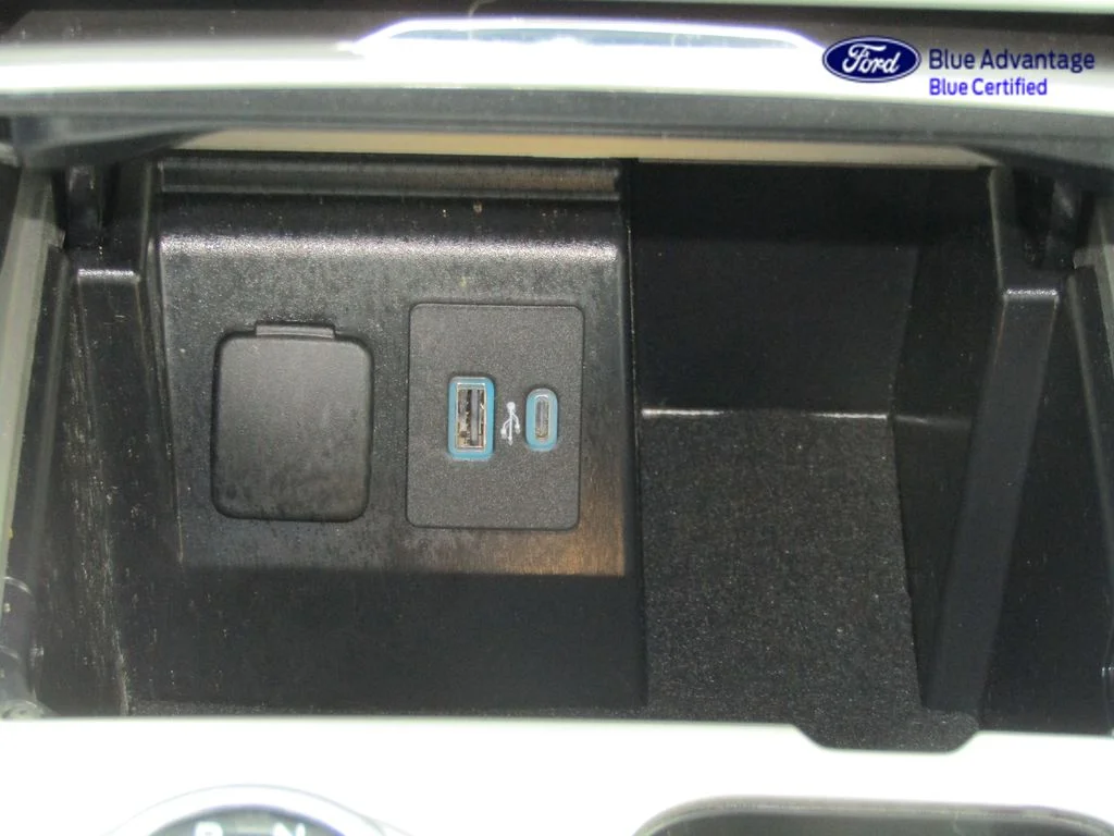 Certified Used 2024 Iconic Silver Metallic Ford XLT image 42