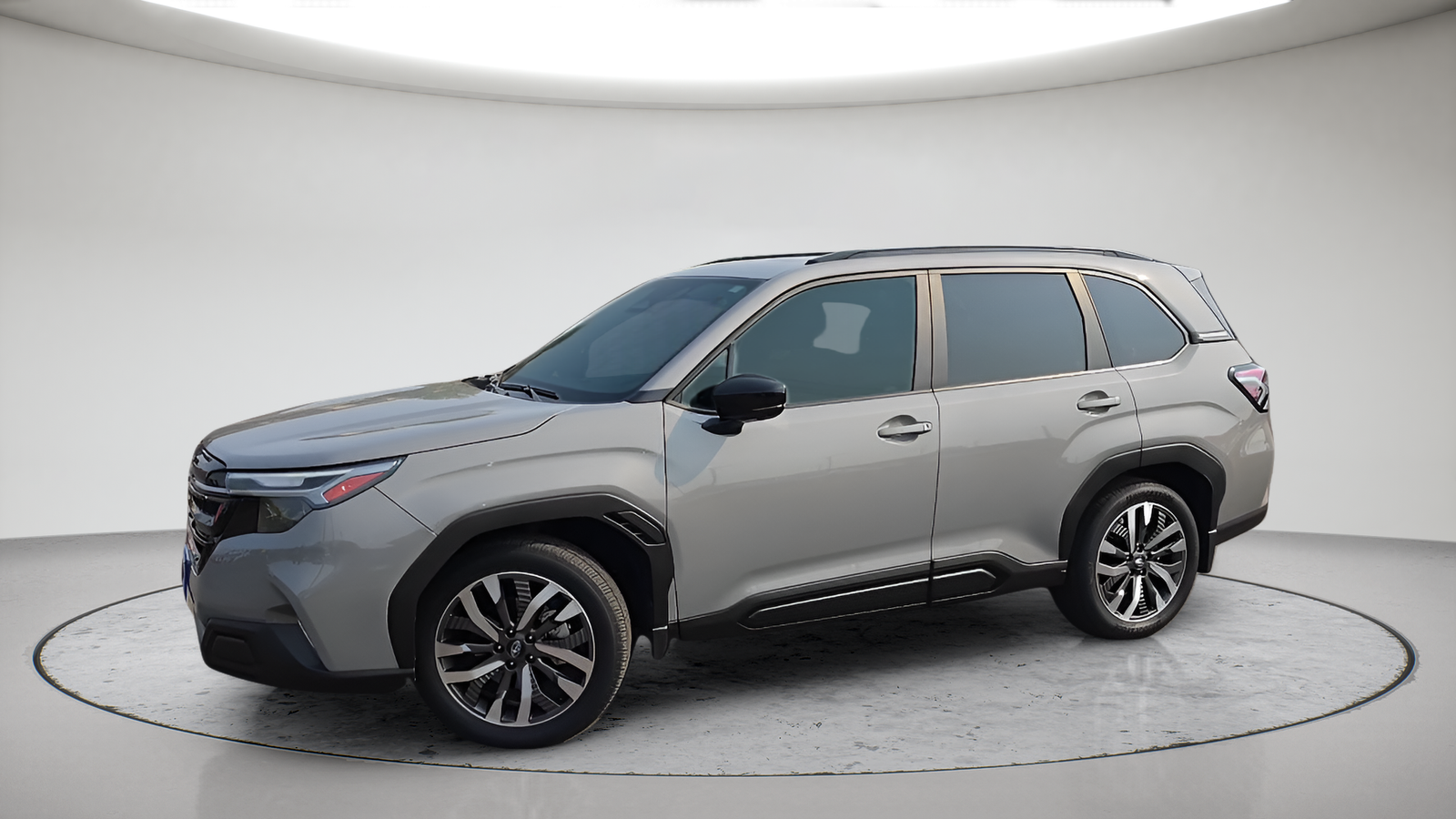 Used 2025 Pearl Subaru Touring image 12