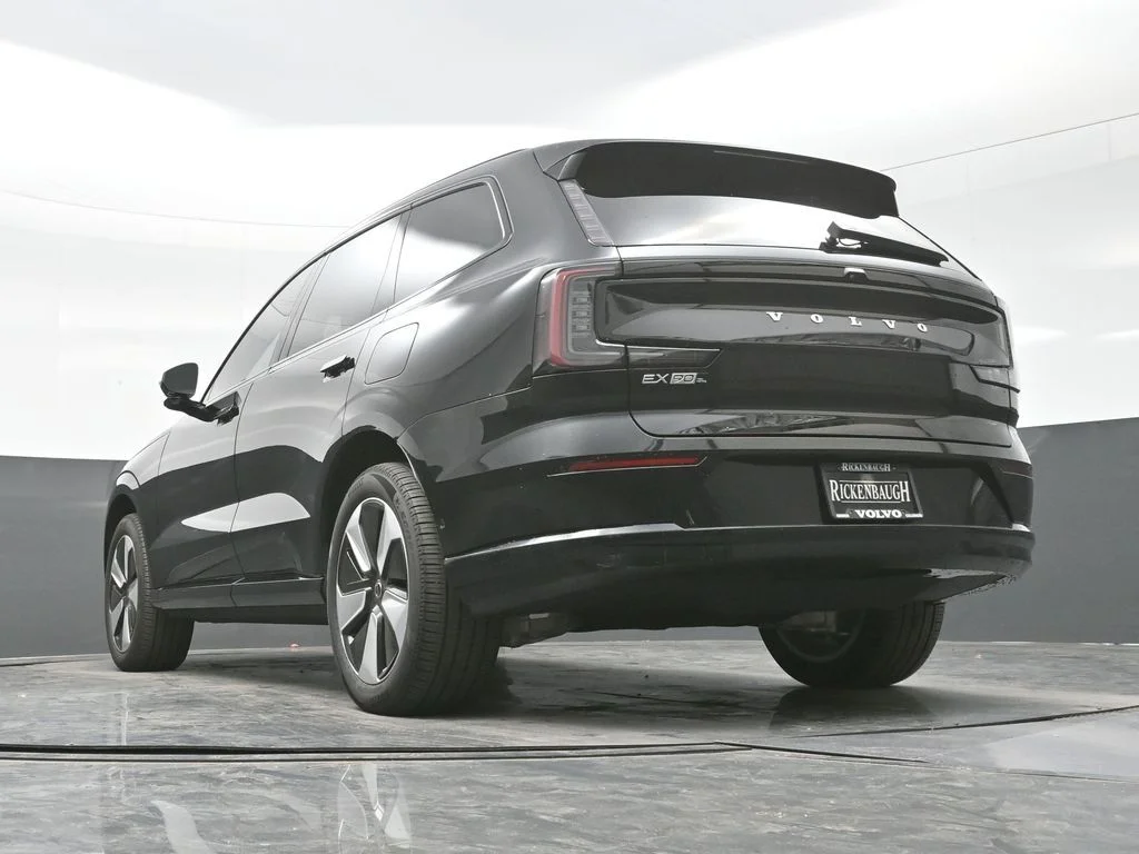 2025 Volvo EX90 Plus - Photo 41