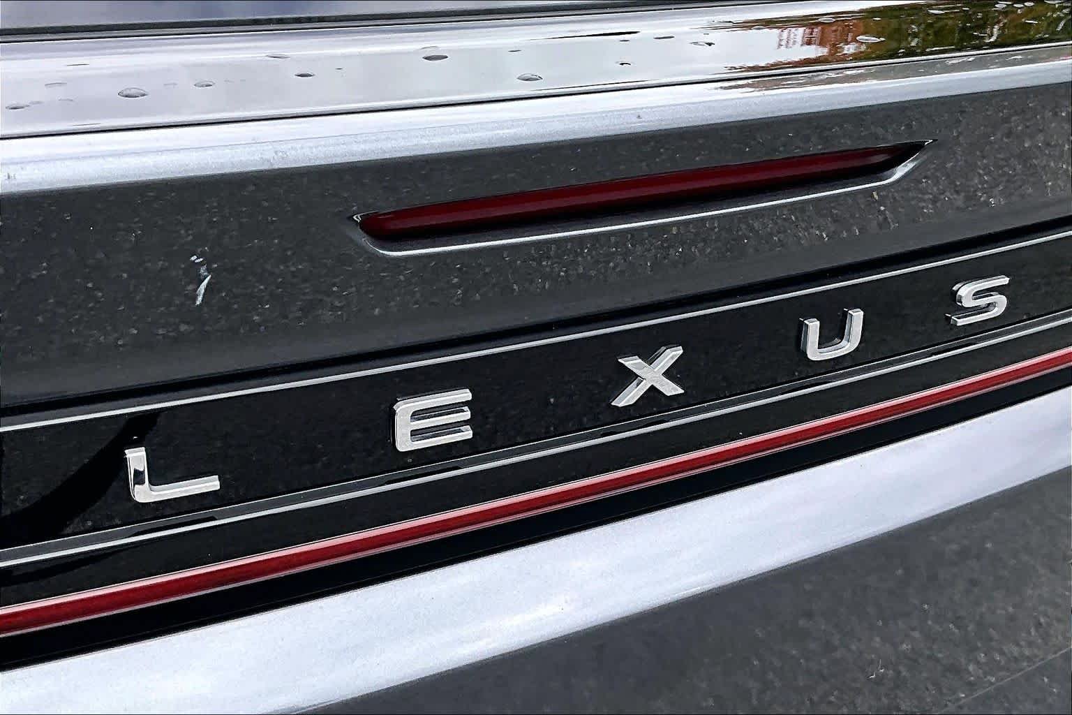 Used 2023 Cloudburst Gray/Black Lexus Luxury image 30