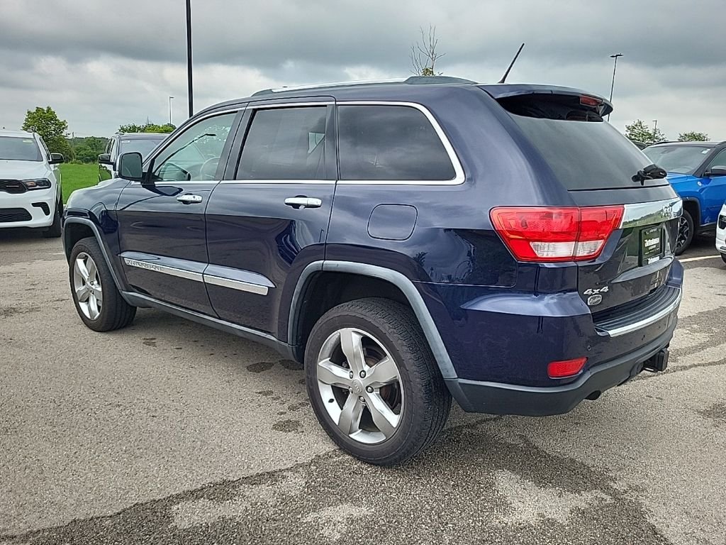 Used 2012 Blue Jeep Overland image 3
