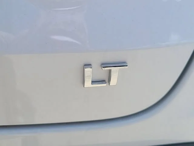New 2026 Summit White Chevrolet LT image 8