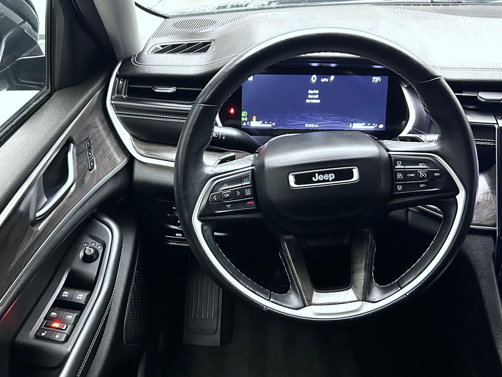 Used 2022 Gray Jeep Limited image 12