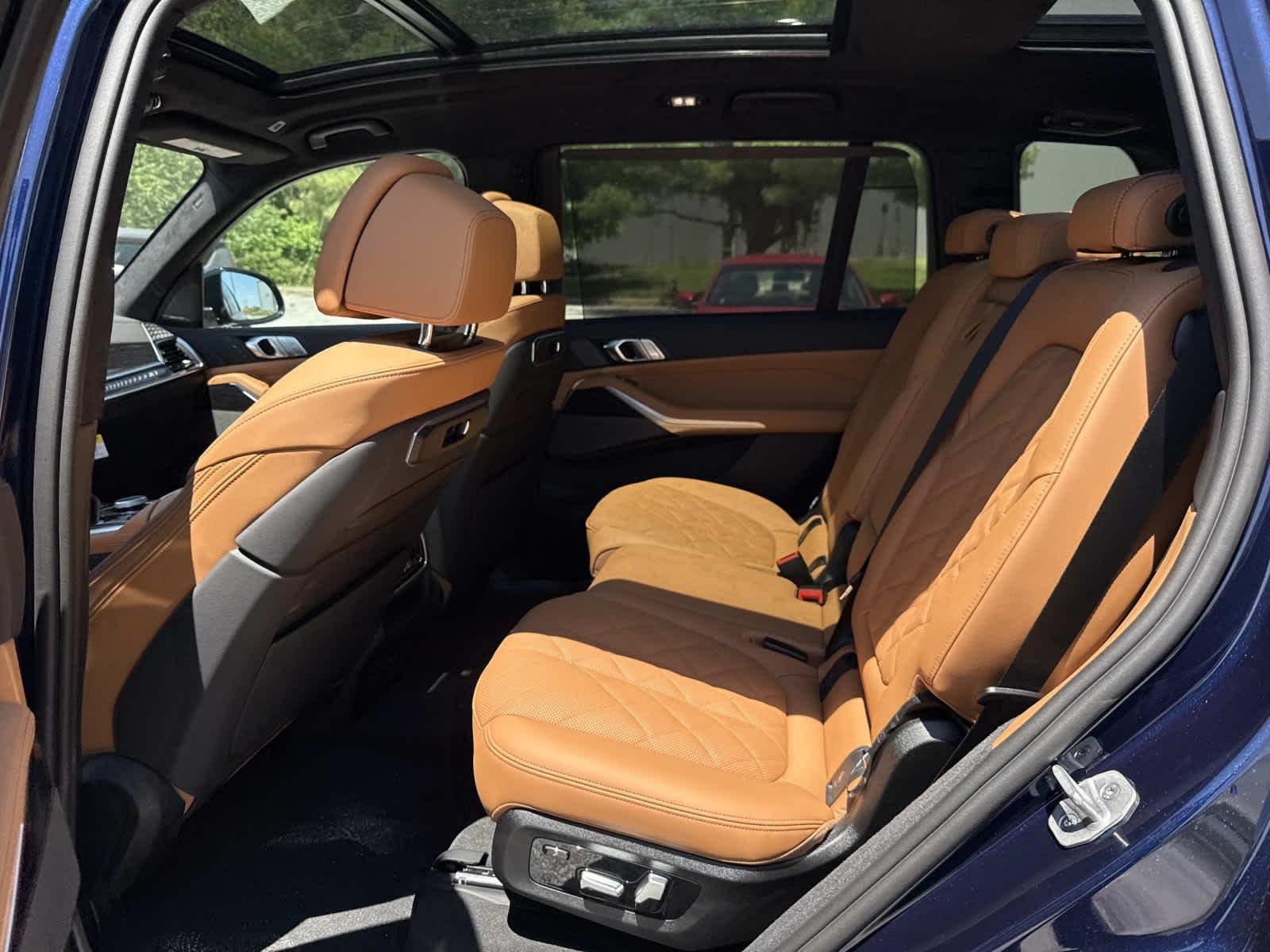 New 2026 Tanzanite Blue II Metallic BMW xDrive40i image 15