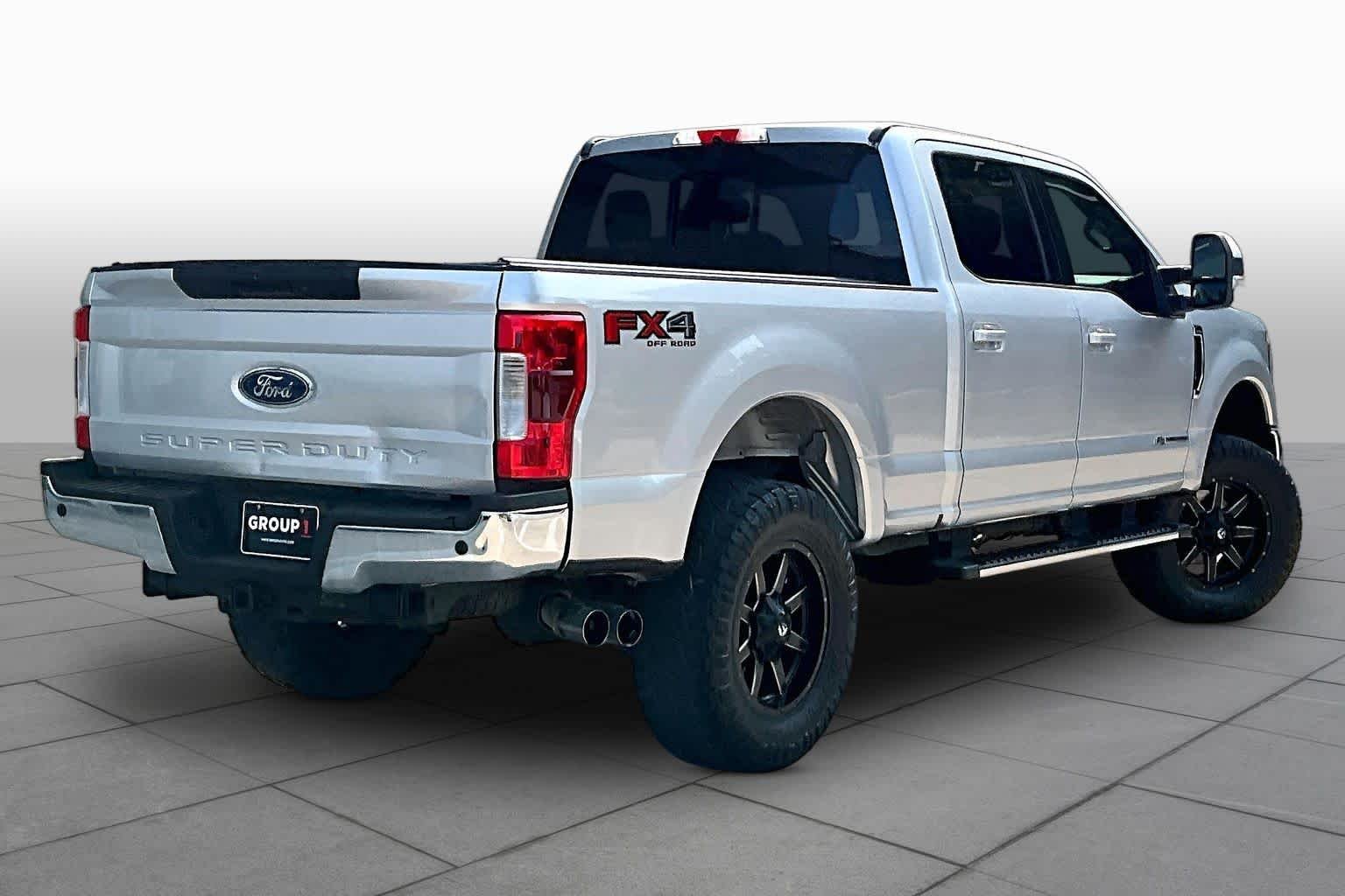 Used 2019 Ingot Silver Metallic Ford LARIAT image 11