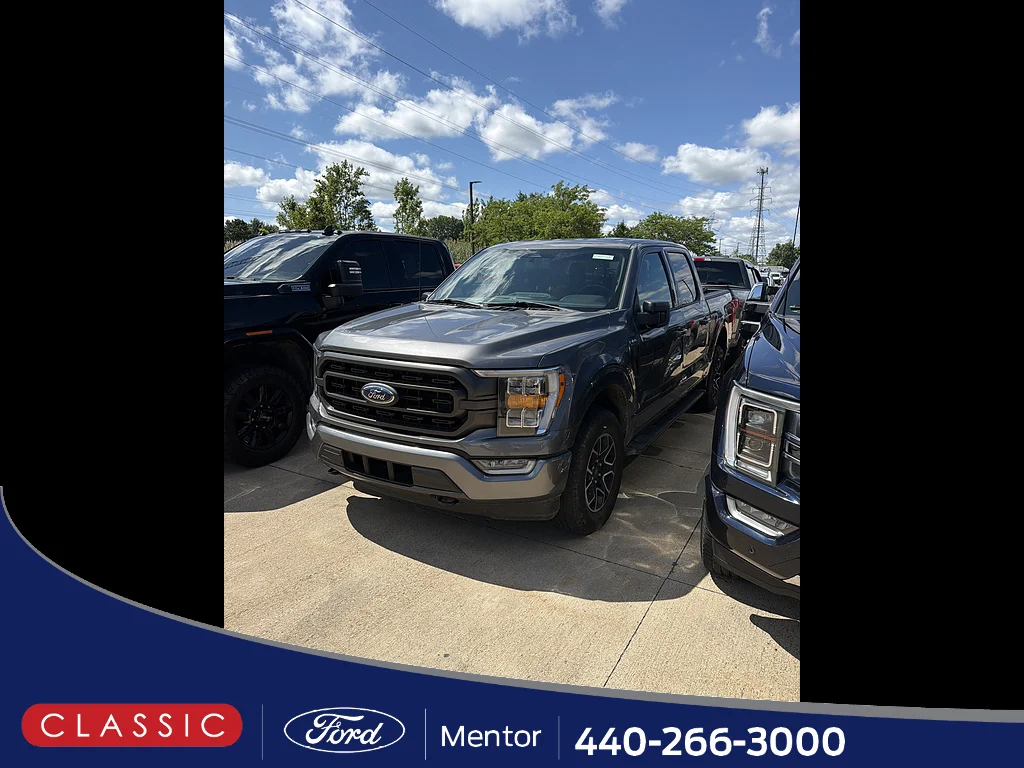 Used 2023 Gray Ford XLT image 1