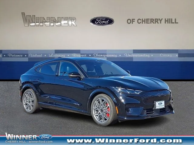 2025 Ford Mustang Mach-E