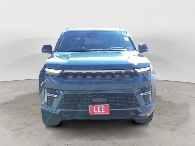 New 2026 Steel Blue Jeep L LIMITED RESERVE 4X4 image 9