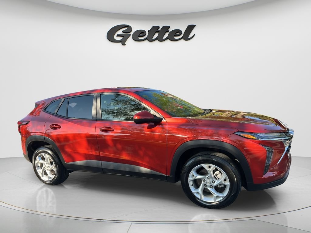 Used 2024 Red Chevrolet LS image 3
