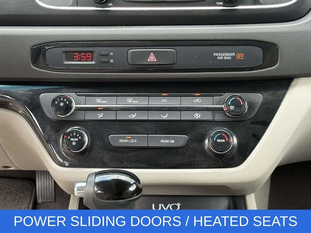 Used 2016 Silver Kia LX image 19