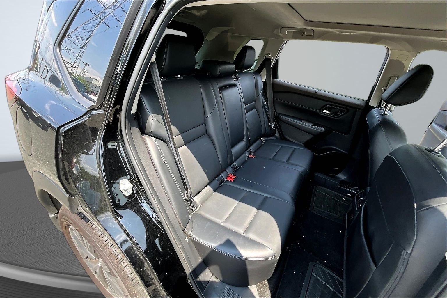 Used 2023 Black Nissan SV image 22