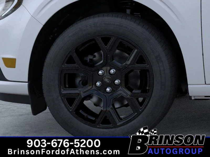 New 2026 Space White Metallic Ford Lobo™ image 20