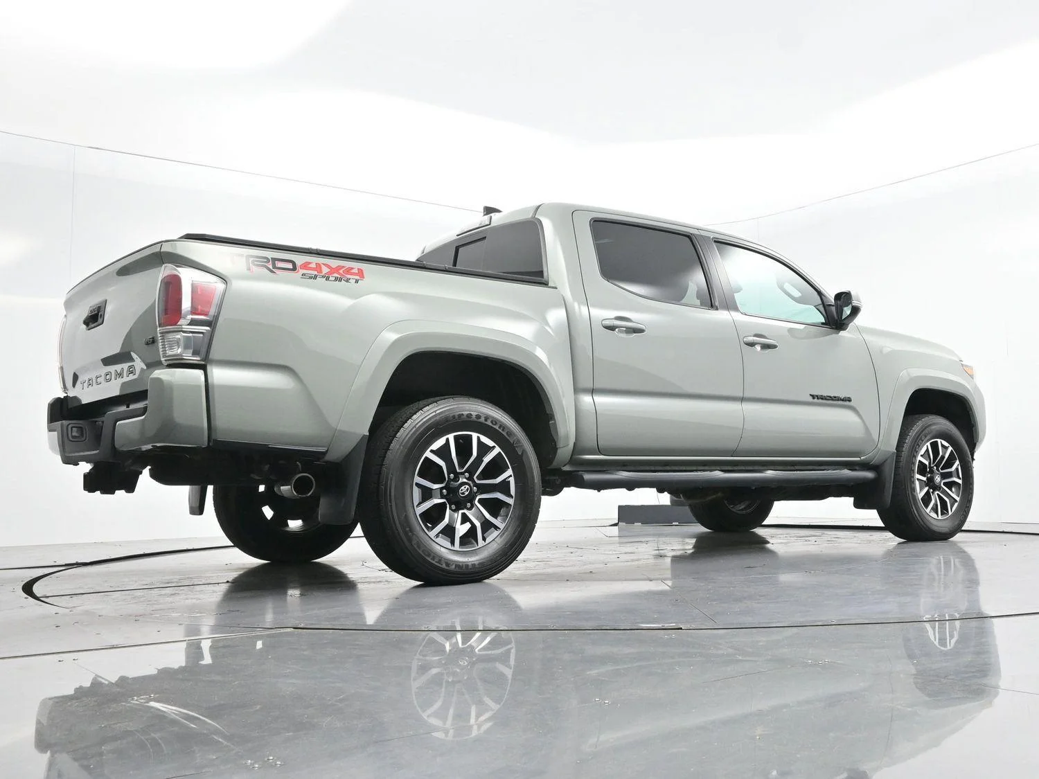 Used 2023 Gray Toyota SR image 47
